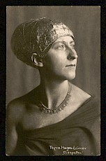 Thyra Hagen-Leisner als Cleopatra